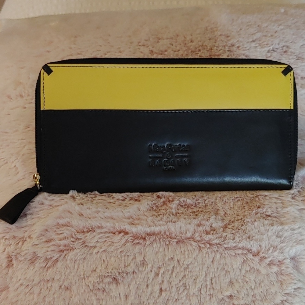 🌻RADLEY LONDON TWO-TONED BLACK AND YELLOW LARGE WALLET